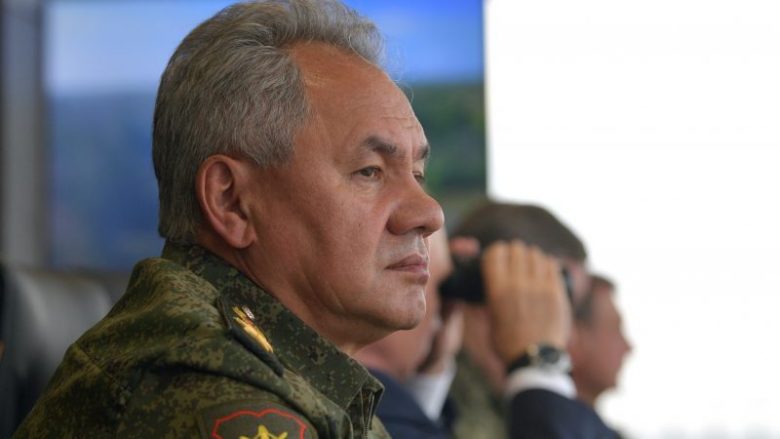 Komandantët rusë po ‘tallen’ me ministrin Shoigu, tani po e informojnë drejtpërdrejt Putinin