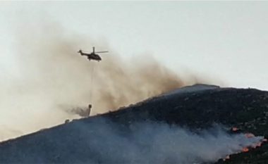 Vijon të jetë aktiv zjarri në Palasë, pritet ndërhyrja nga ajri