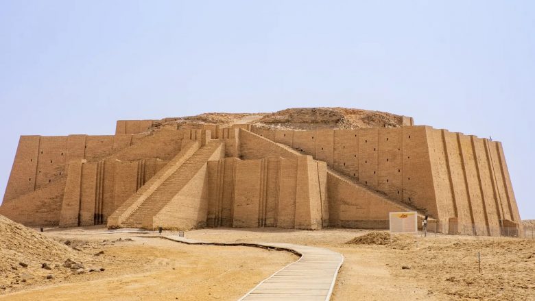Përgjigja e Irakut për piramidat e Egjiptit