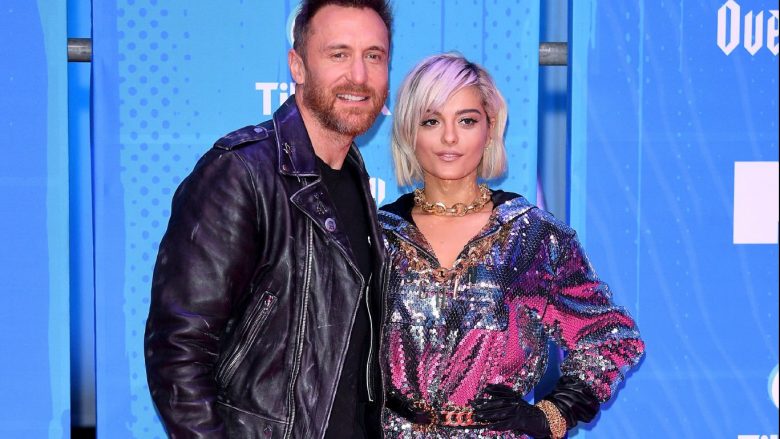 Pasi demoja e këngës iu bë virale në TikTok, Bebe Rexha dhe David Guetta nisin punën për ta publikuar të plotë remiksin e “Blue”