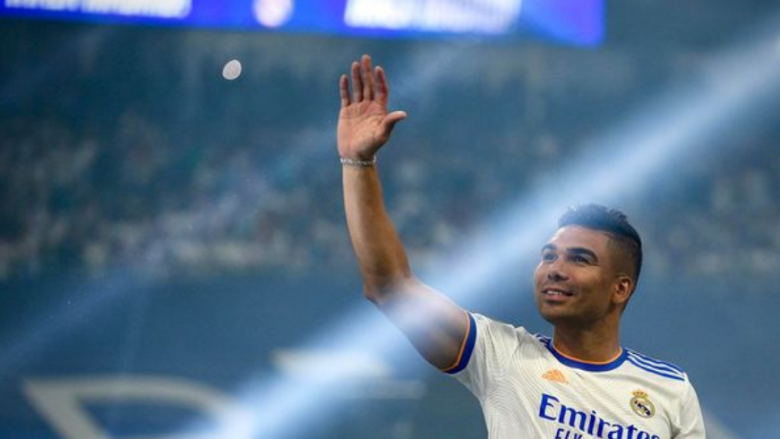 Casemiro i thotë Real Madridit se as në njëmijë jetë nuk mund t’ia kthejë atë që mori