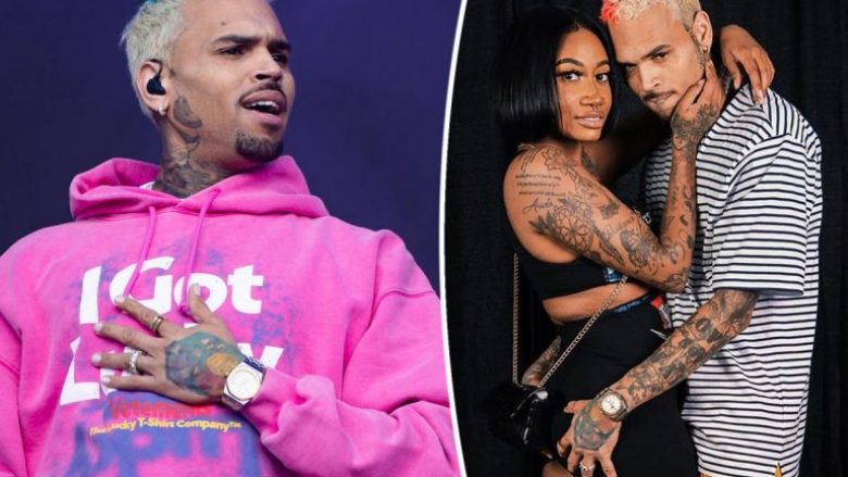 Chris Brown akuzohet për fotot provokuese me fanset që përfshinin prekjen e pjesëve intime të trupit