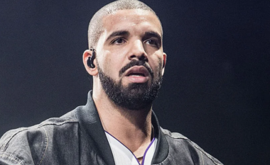 Drake anulon shfaqjen “Young Money Reunion”, rezulton pozitiv për COVID-19