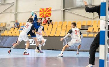 Fillimi i mirë nuk i mjafton Kosovës U-18 në përballjen ndaj Maqedonisë së Veriut në hendboll