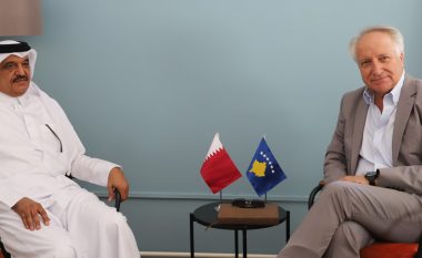 Latifi bisedon për projekte shëndetësore me Ambasadorin e Katarit, Ali bin Hamad Al-Marri