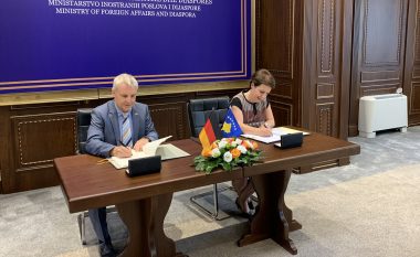 Gërvalla dhe Rohde nënshkruan marrëveshje për mirëmbajtjen e varreve të gjermanëve në Kosovë, të rënë në luftë