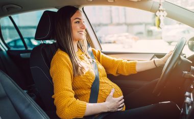 A mund ta drejtojnë makinën pa problem gratë shtatzëna?