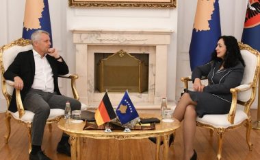 Osmani në takim me ambasadorin e Gjermanisë: Serbisë t’i dërgohen mesazhe të qarta se s’do të tolerohet nxitja e dhunës në veri