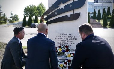 Haradinaj përkujton djalin e presidentit Biden: Beau do të jetë gjithmonë në kujtesën historike të Kosovës