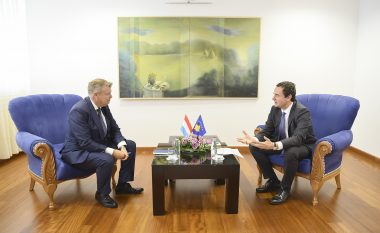 Kurti dhe shefi i misionit të Luksemburgut në Kosovë bisedojnë për rritjen e punësimit dhe aftësimit profesional në vendin tonë