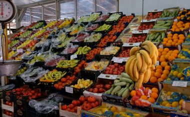 Në pritje të Qeverisë për rregullimin e çmimeve, produktet ushqimore në qershor u shtrenjtuan për 19.2%
