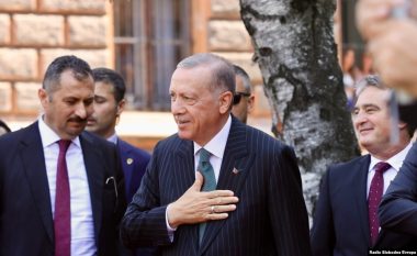 Erdogan: Nga Bosnja në Turqi, vetëm me letërnjoftime