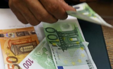 Prishtinë, raportohen pesë raste mbi dyshimin për falsifikim të 50 dhe 100 eurove