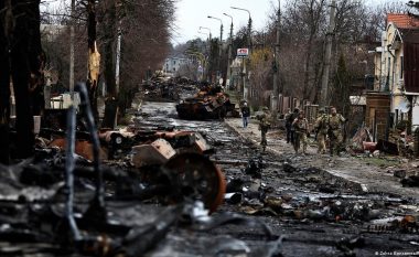 Ministri i Jashtëm ukrainas akuzon Rusinë për krime tjera të luftës