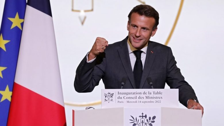 Partia e Macron ndryshon emrin – tani do të quhet Rilindja
