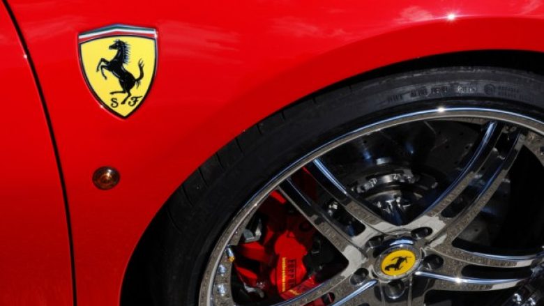 Kur do të arrijë në treg vetura e parë elektrike nga Ferrari?