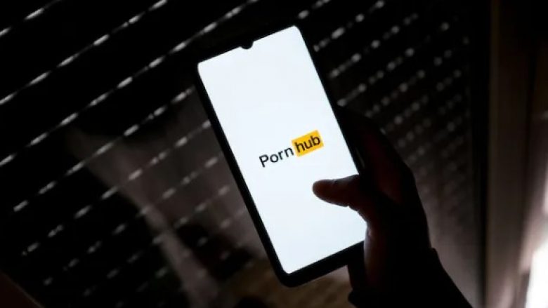 Llogaria e Pornhub fshihet përgjithmonë nga Instagrami