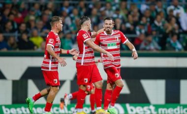 Augsburg kthehet te fitorja: Berisha asiston në golin e vetëm të ndeshjes, Rexhbeçaj luan 90 minuta