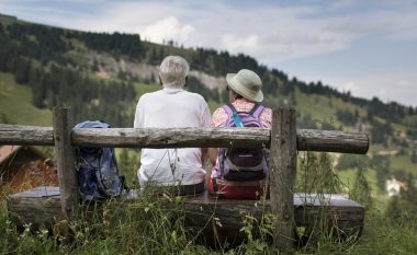 Referendumi në Zvicër, zgjatet mosha e pensionimit të femrave në 65-vjeç