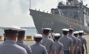 Kina paralajmëron ‘kundër-masa’ ndërsa SHBA miraton shitjen e armëve prej 1.1 miliardë dollarësh për Tajvanin