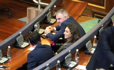 Kica-Xhelili ulet pranë Abdixhikut në Grupin Parlamentar të LDK-së