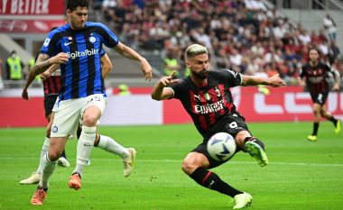 Milani merr epërsinë në derbi, shënon Olivier Giroud