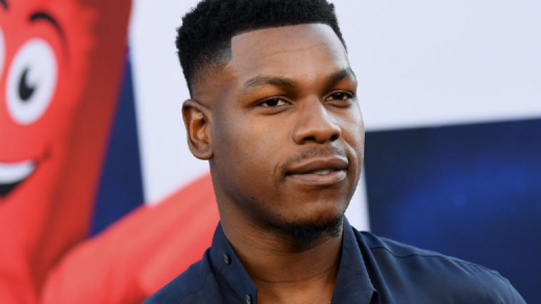 Aktori John Boyega flet për jetën private: Dëshiroj të kem lidhje vetëm me gratë me ngjyrë