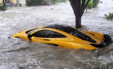 Uragani Ian në Florida “mori me vete” edhe një McLaren P1 në vlerë 1 milion dollarë – vetëm një javë pasi u ble