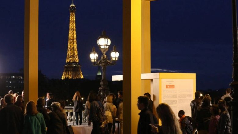 Shumica e monumenteve të Parisit do të “zhyten në terr” në orën 22:00 pas rritjes së kostos së energjisë elektrike
