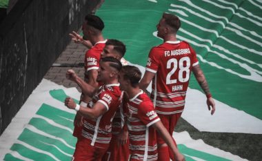 Augsburg 1-0 Bayern Munich: Notat e Mërgim Berishës dhe Elvis Rexhbeçajt