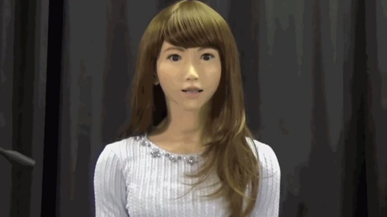 Shkencëtarët japonezë përpiqen t’i mësojnë robotët të “qeshin në kohën e duhur”
