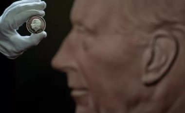 Zbulohen monedha të reja me portretin e Mbretit Charles III