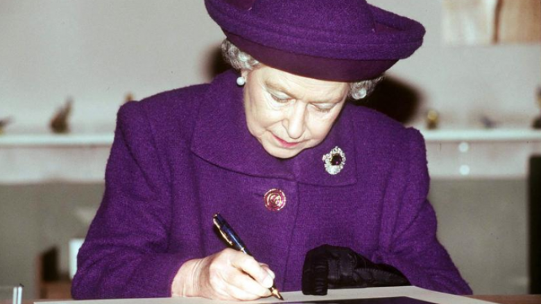 Letra sekrete e Mbretëreshës është e fshehur në një kasafortë në Sydney dhe nuk mund të hapet edhe për 63 vite