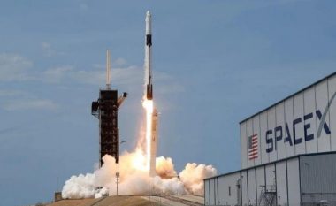 SpaceX përfiton një kontratë 1.4 miliard dollarësh për pesë lëshime të tjera të astronautëve të NASA-s