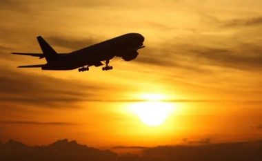 Më shumë se 5,000 aeroplanë pasagjerësh krejtësisht të zbrazët kanë fluturuar drejt ose nga aeroportet e Mbretërisë së Bashkuar që nga viti 2019