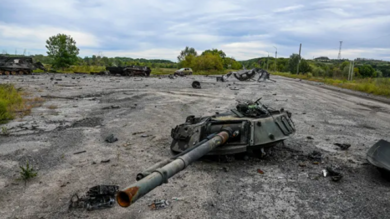 Rusia e konfirmon tërheqjen e forcave ruse nga Izium dhe Balakliya