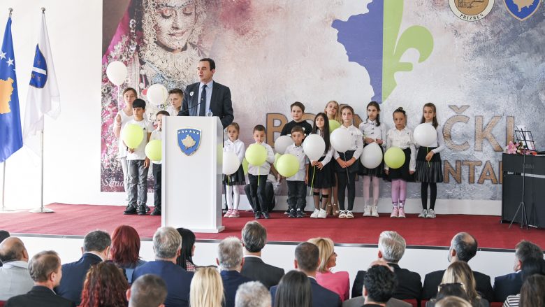 Kurti vlerësoi kontributin e boshnjakëve në zhvillimin e Republikës së Kosovës