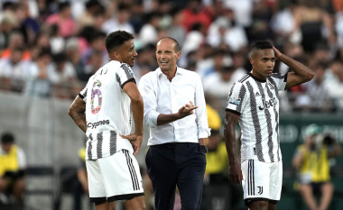 Katër lojtarët që pritet të largohen si të lirë nga Juventusi