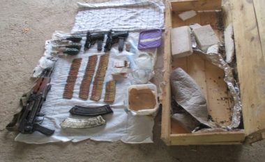 Sekuestrohen armë dhe municion në Janjevë të Lipjanit, i dyshuari dërgohet në mbajtje