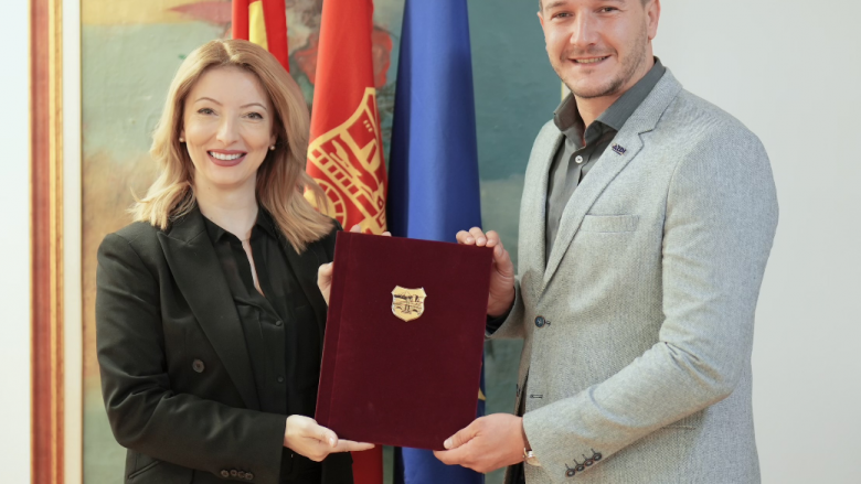 Arsovska emëron nënkryetarin e ri në Bashkinë në Shkupit