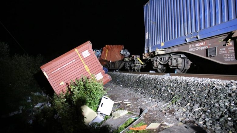 Tre të vdekur pas përplasjes së trenave në Kroaci – publikohen pamjet pas aksidentit të rëndë