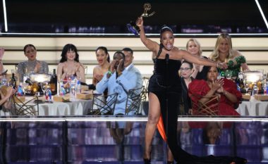Sheryl Lee Ralph kishte një urgjencë ‘të tmerrshme’ të modës përpara “Emmy Awards 2022”