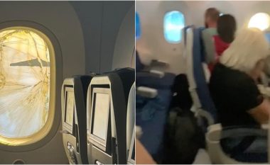 Pasagjerët në panik në një aeroplan të Polish Airlines pas ‘plasaritjes’ së dritares në mes të fluturimit