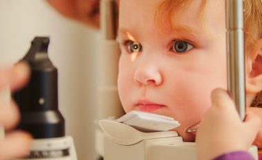Kontrolli rutinë te oftamologu mund të zbulojë autizmin te fëmijët?