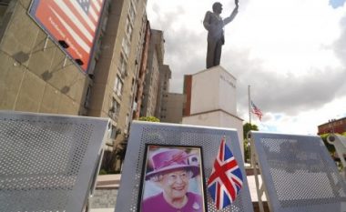 “Miqtë e Amerikës” nderojnë mbretëreshën Elizabeth II