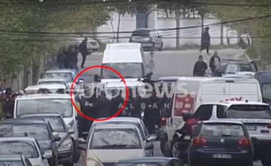 Del video e vrasjes së Pjerin Xhuvanit në Elbasan