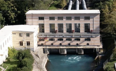 Prodhuesit privatë të energjisë në Shqipëri zbusin krizën energjetike