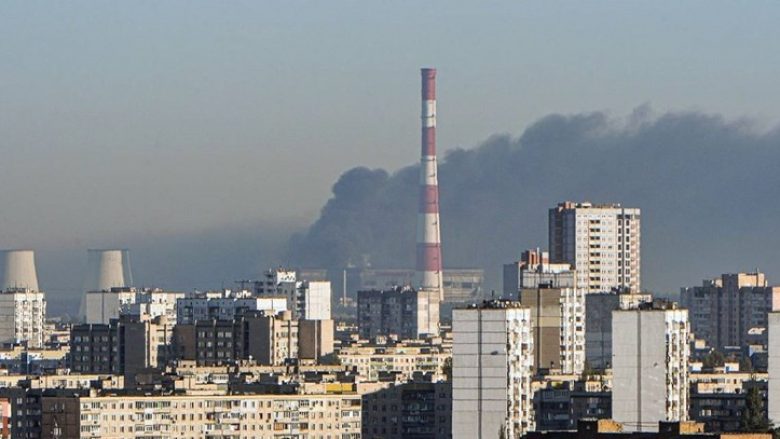 Ukrainasit pretendojnë se kanë rrëzuar 12 dronë kamikaze mbi Mykolaiv