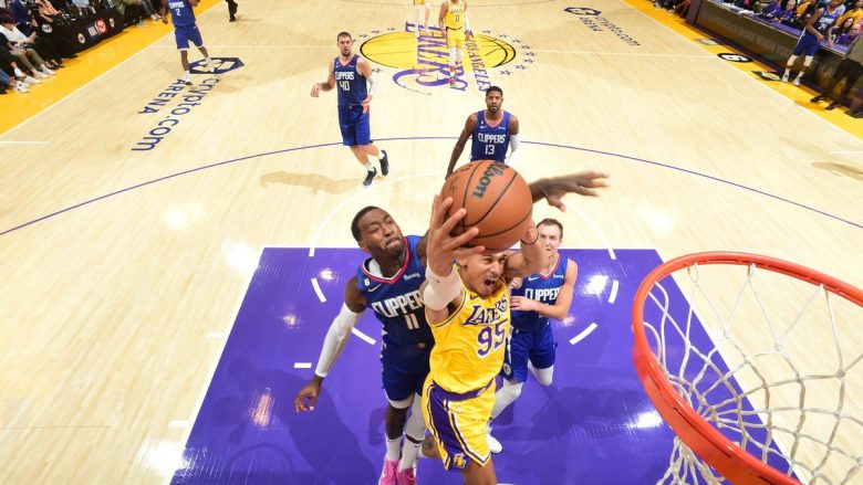 Lakers pësojnë një tjetër humbje, tani nga rivali lokal