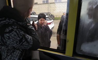 Nëna e dezertorit rus: Burrat ikin se nuk duan t'i gjakosin duart në luftën e Ukrainës